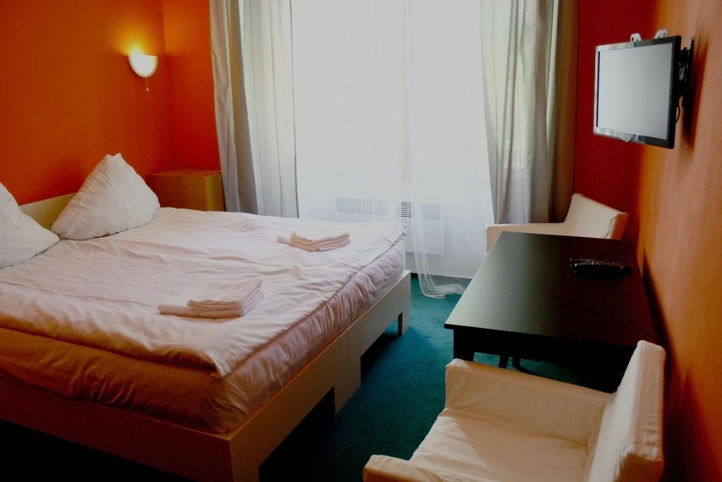 Hotelove Kolcavka Gasthuis 2*